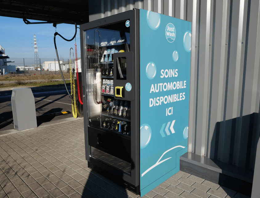 Distributeur automatique soins automobile